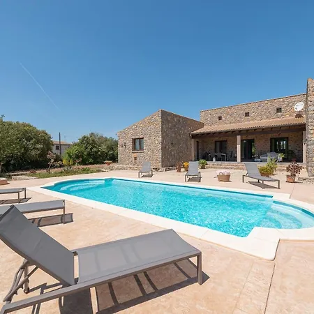 Villa Bellpuig 4 *